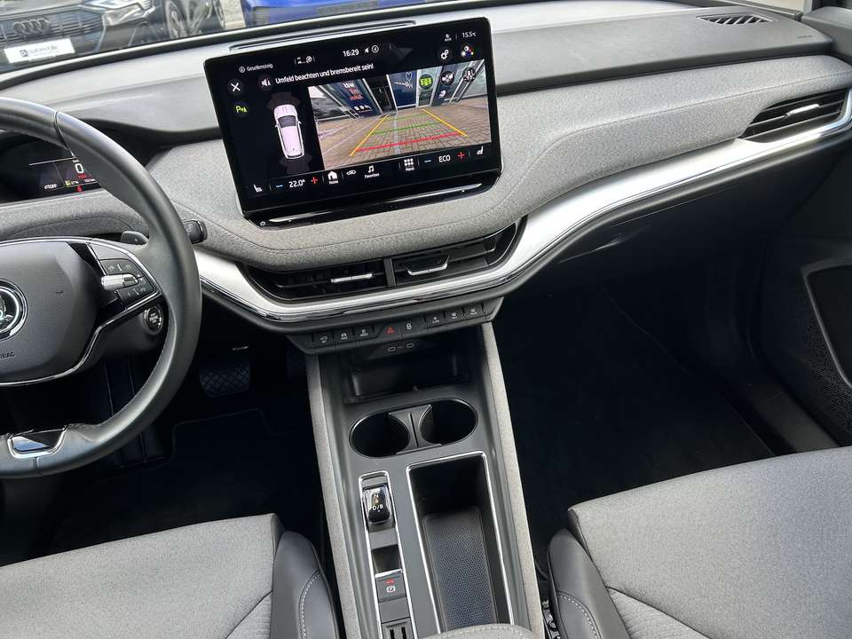 Skoda Enyaq - Imagem 14