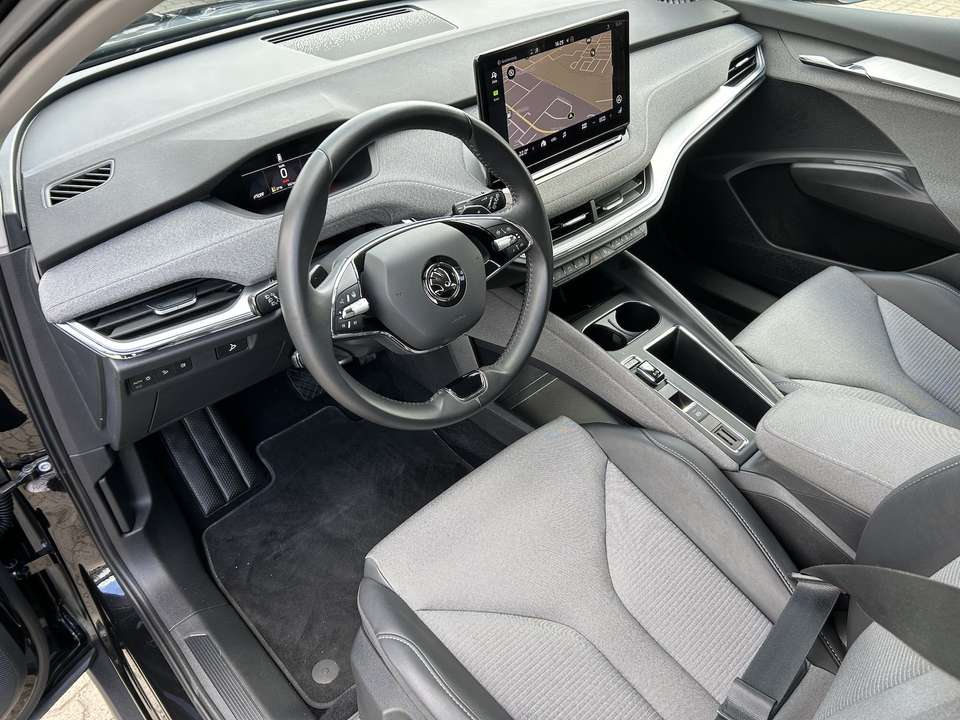 Skoda Enyaq - Imagem 15