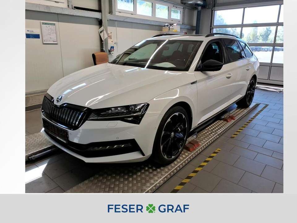 Skoda Superb - Imagem 1