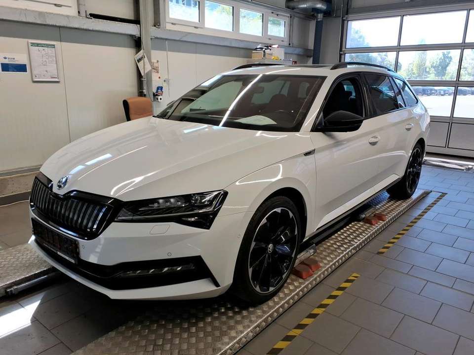 Skoda Superb - Imagem 5