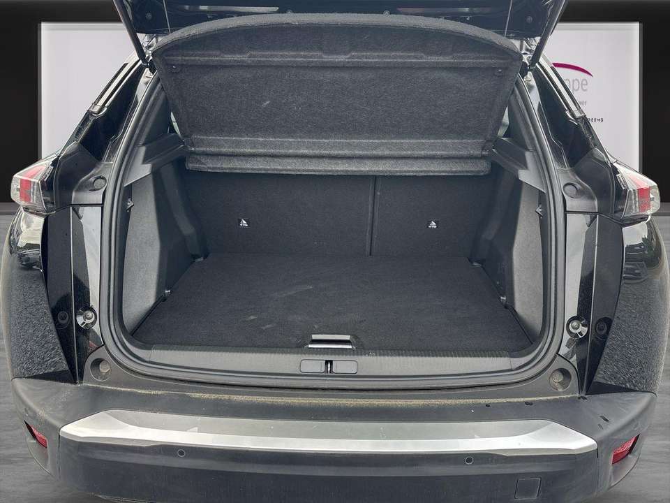 Peugeot e-2008 - Imagem 8