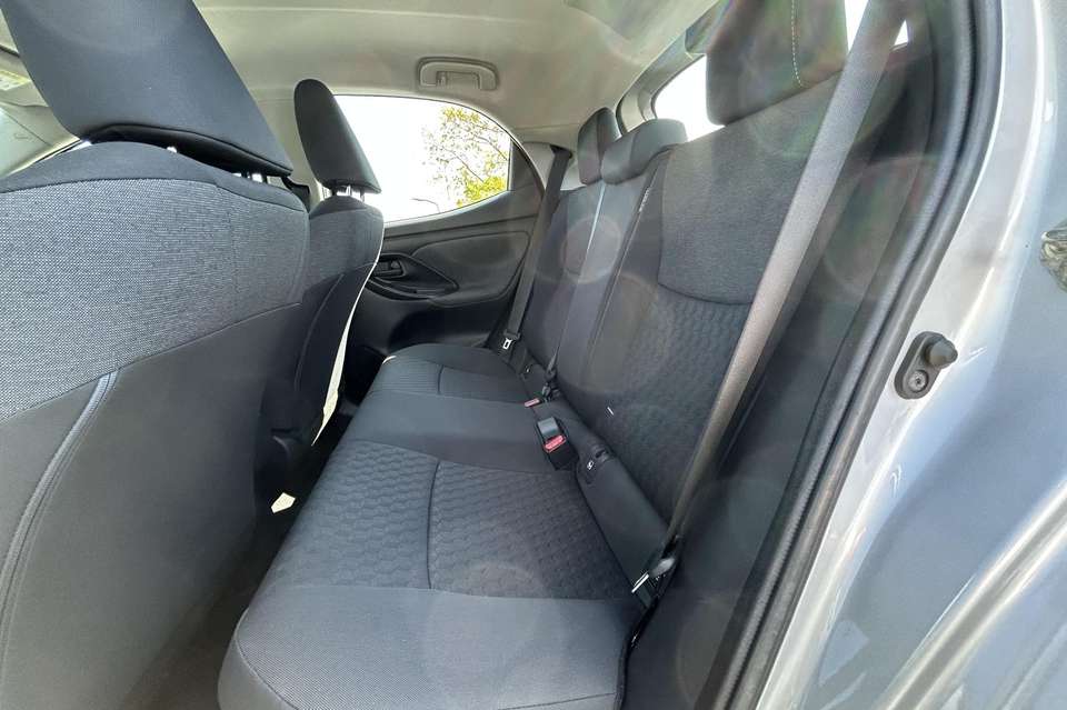 Toyota Yaris - Imagem 7