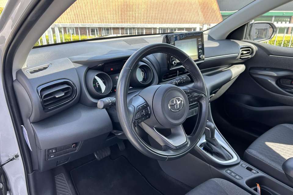 Toyota Yaris - Imagem 8