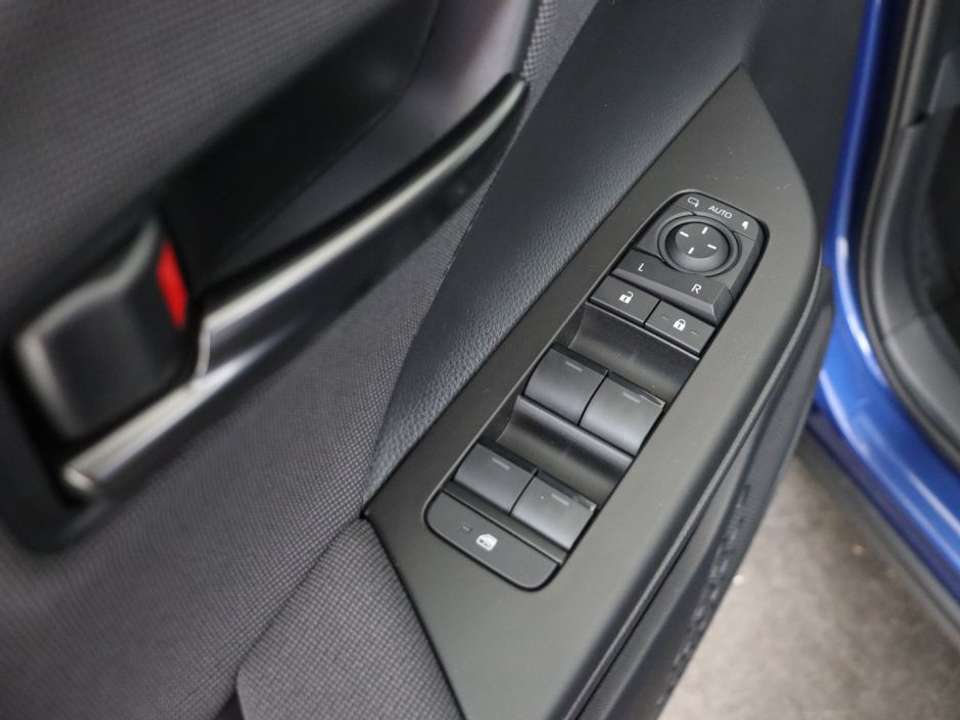 Toyota C-HR - Imagem 10