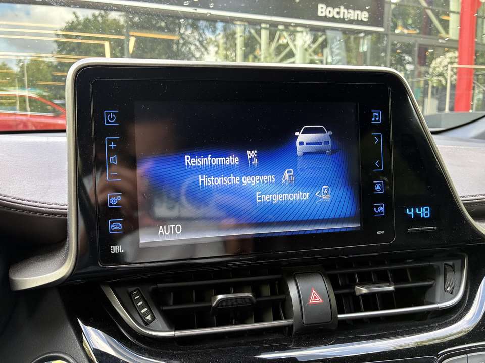 Toyota C-HR - Imagem 11