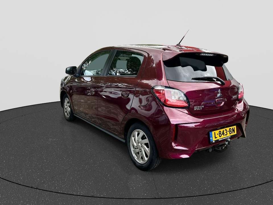 Mitsubishi Space Star - Imagem 3