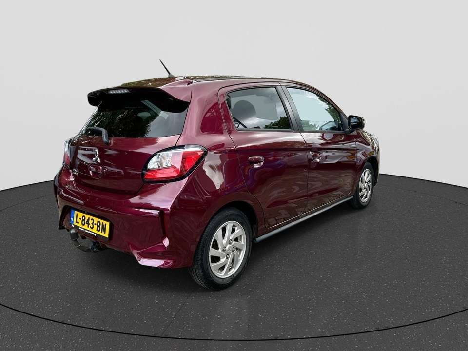 Mitsubishi Space Star - Imagem 5