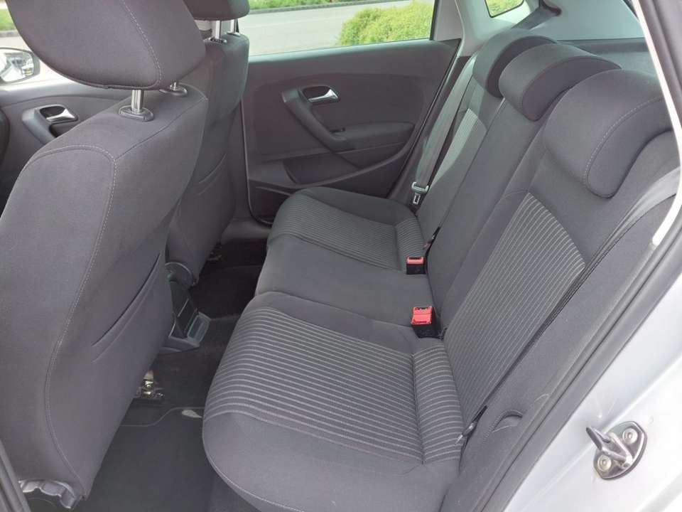 Volkswagen Polo - Imagem 14