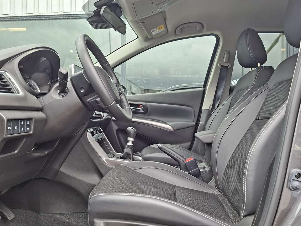 Suzuki S-Cross - Imagem 9