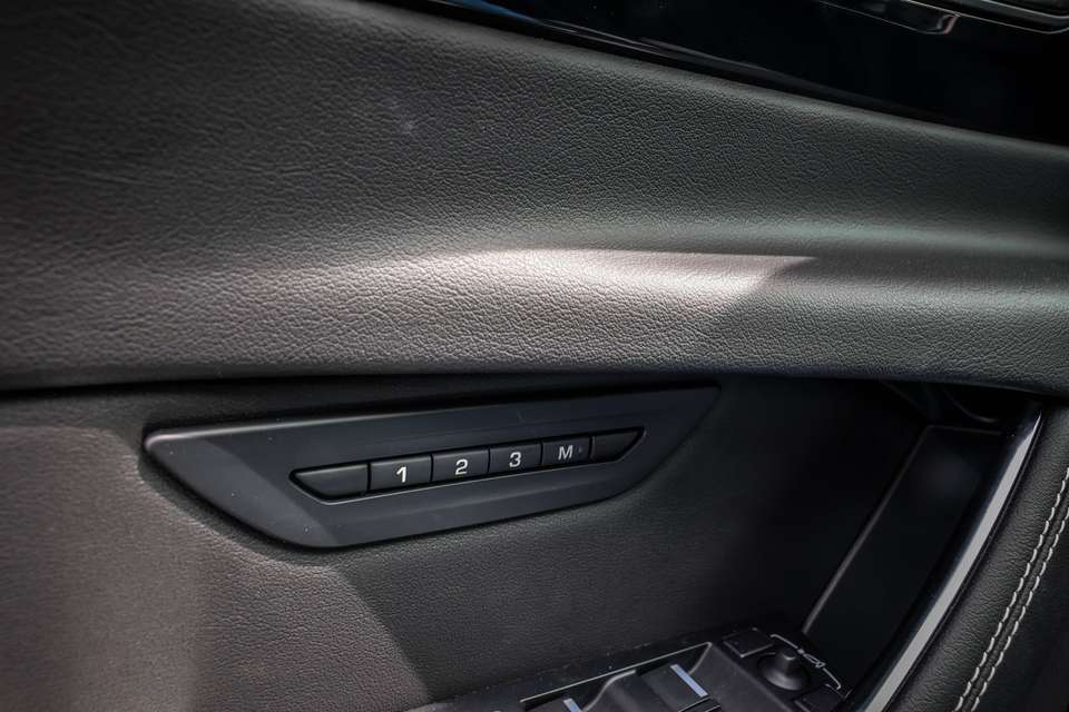 Jaguar XE - Imagem 14
