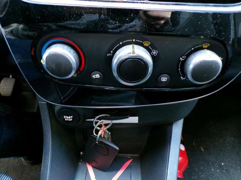 Renault Clio - Imagem 11