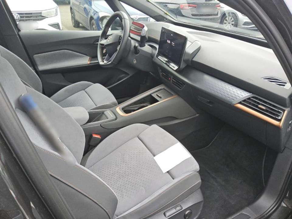 CUPRA Born - Imagem 4