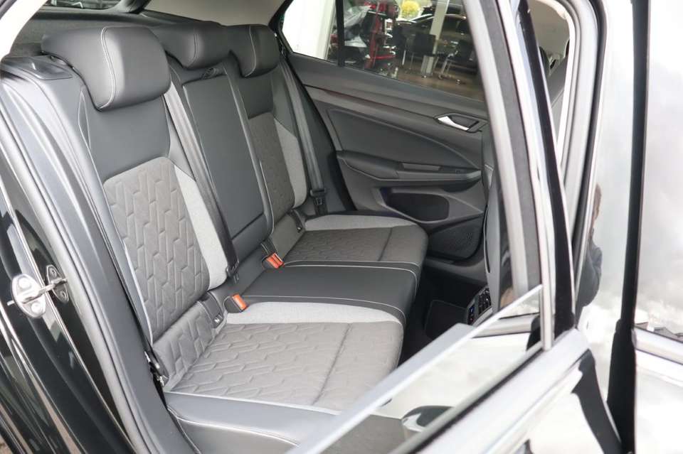 Volkswagen Golf - Imagem 6
