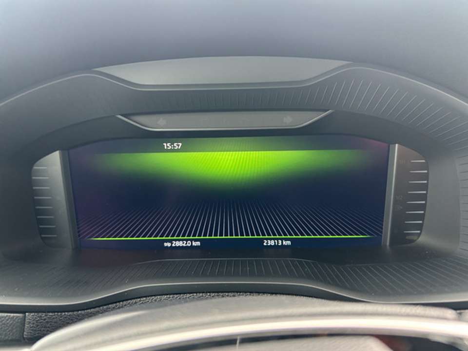 Skoda Karoq - Imagem 13