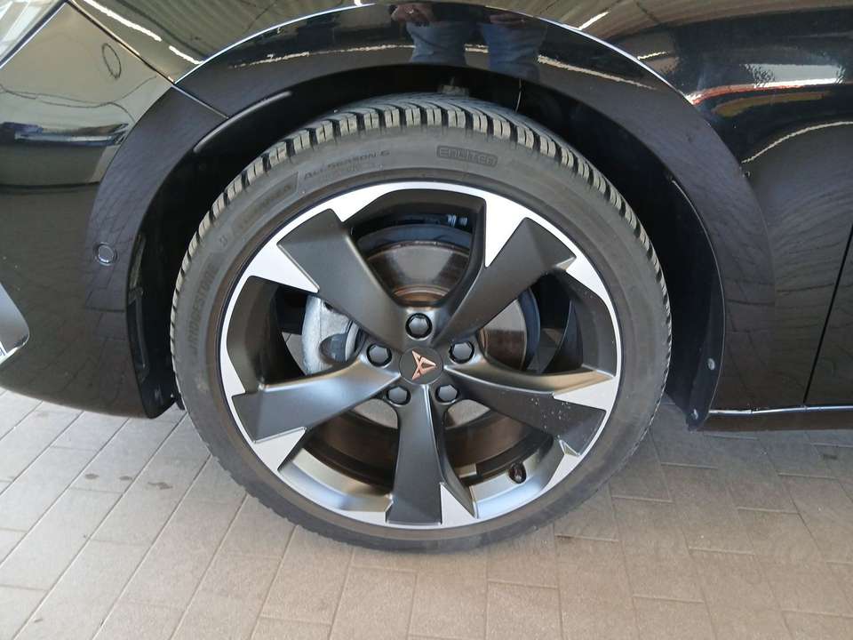 CUPRA Leon - Imagem 7
