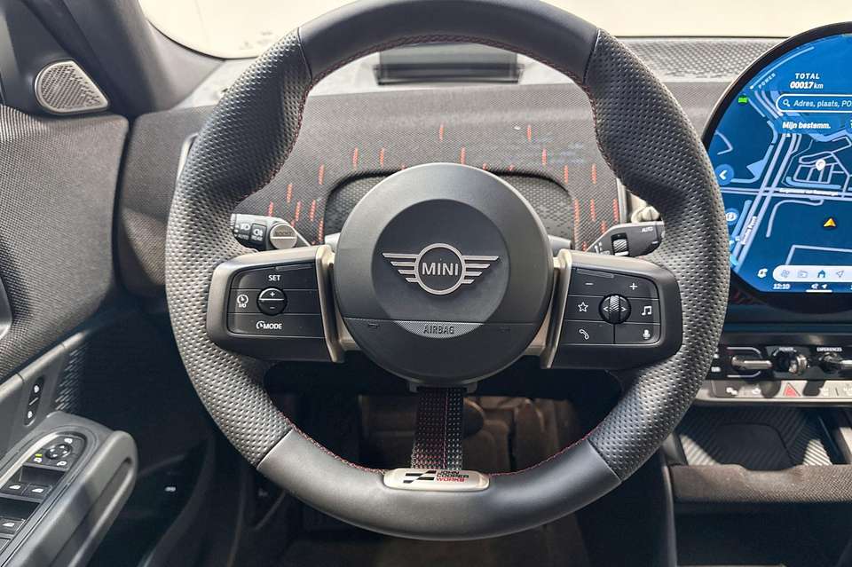 MINI Countryman SE All4 - Imagem 15