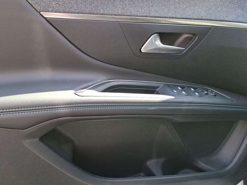 Peugeot 3008 - Imagem 12