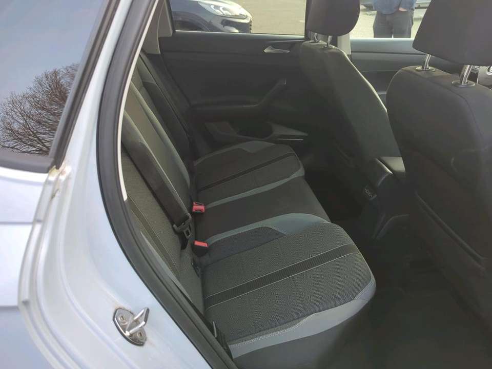 Volkswagen Polo - Imagem 7
