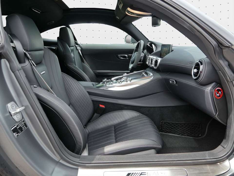 Mercedes-Benz AMG GT - Imagem 4