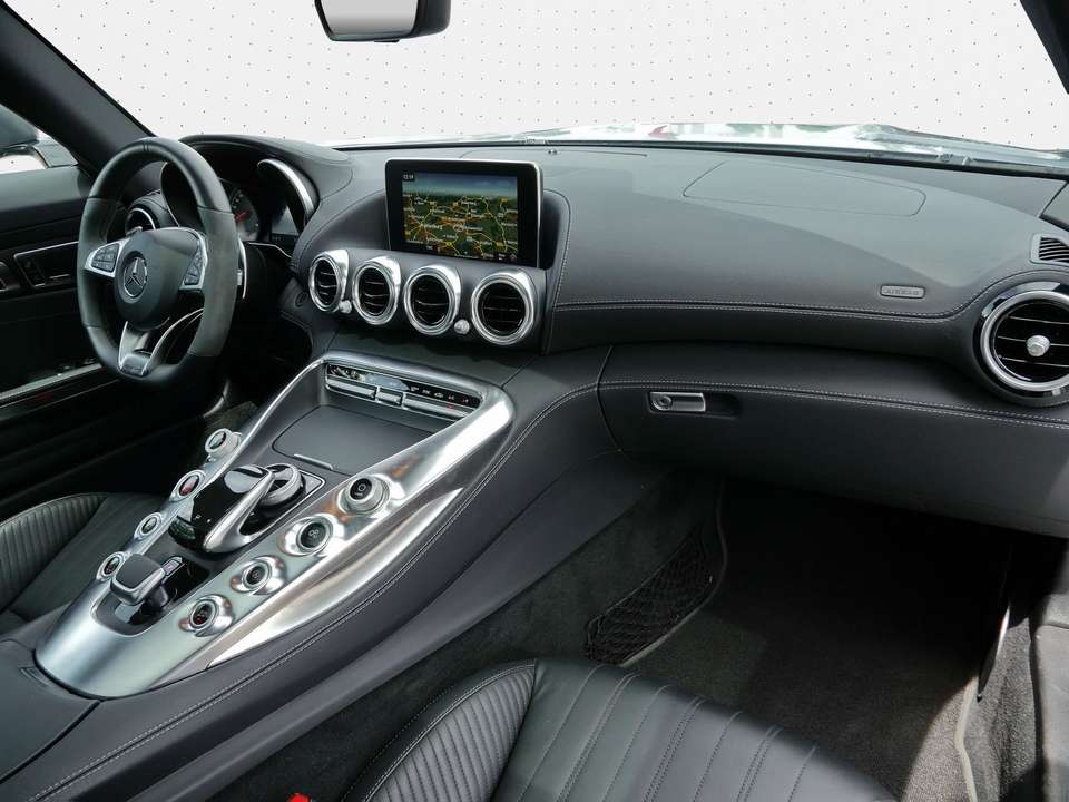 Mercedes-Benz AMG GT - Imagem 5