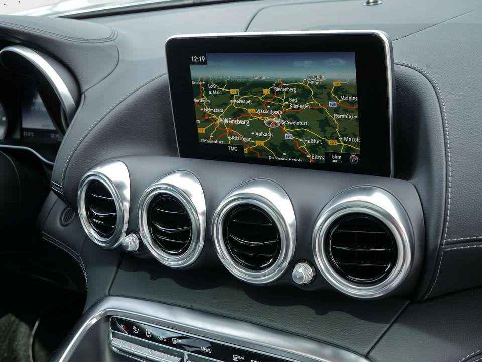 Mercedes-Benz AMG GT - Imagem 6