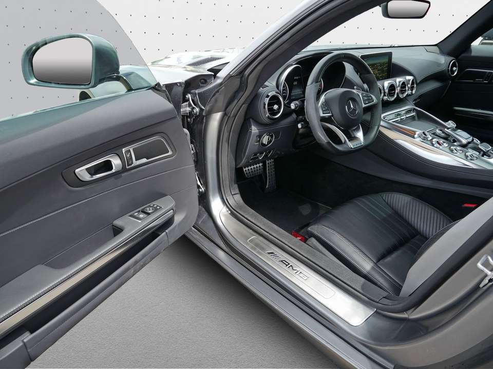 Mercedes-Benz AMG GT - Imagem 14