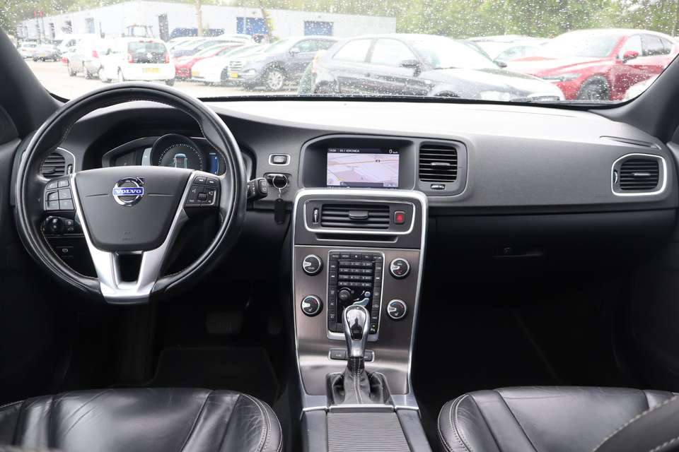 Volvo V60 - Imagem 3