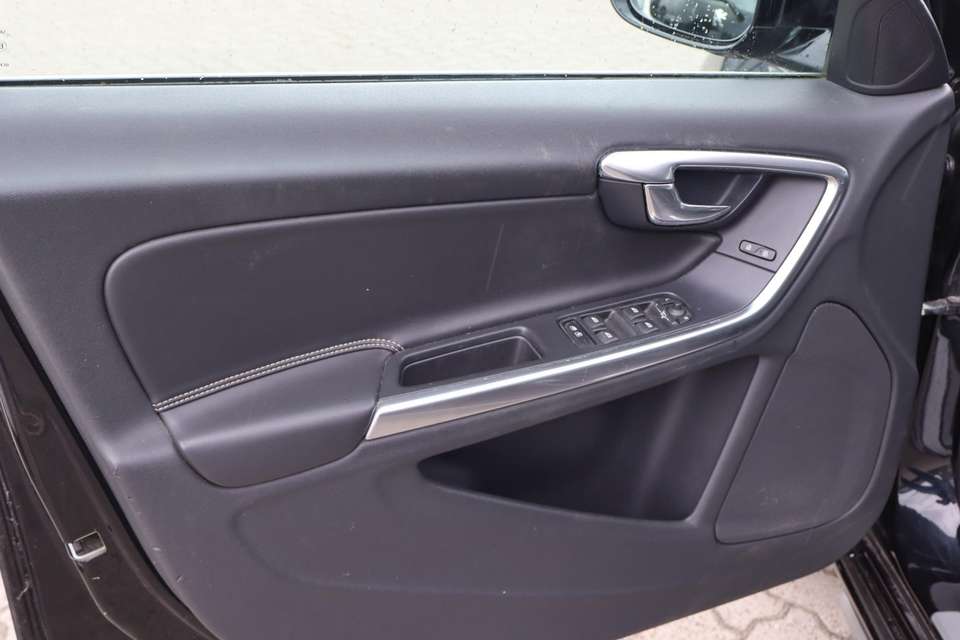 Volvo V60 - Imagem 12