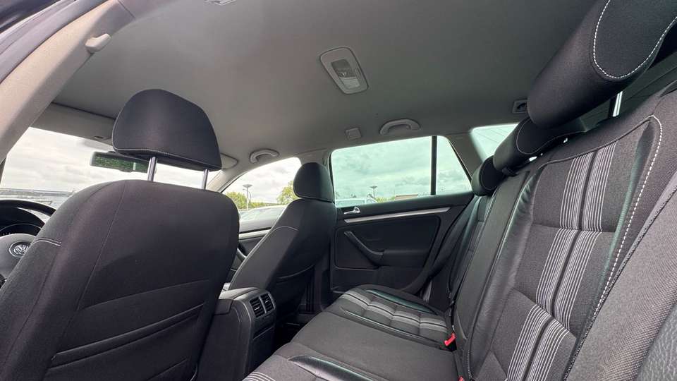 Volkswagen Golf - Imagem 13
