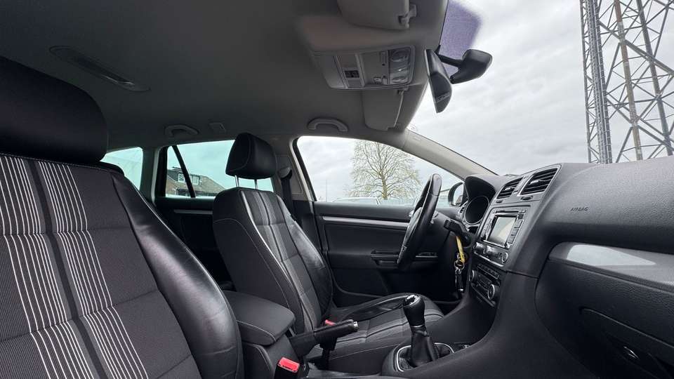 Volkswagen Golf - Imagem 14