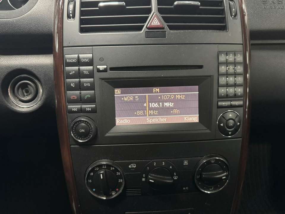 Mercedes-Benz A 170 - Imagem 10