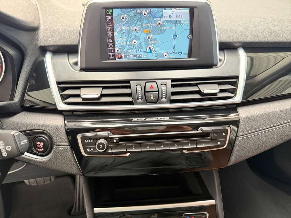 BMW 220 - Imagem 11