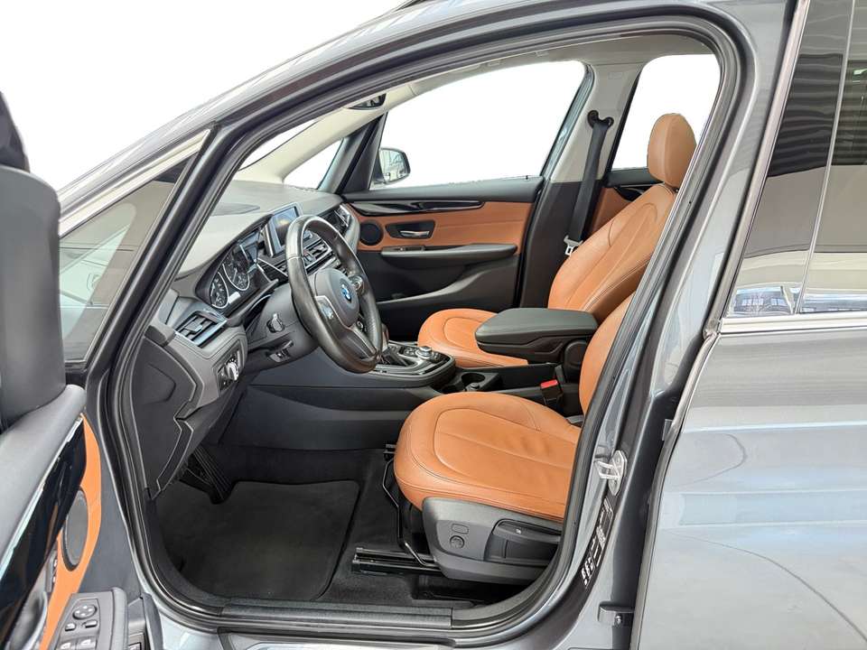 BMW 220 - Imagem 13