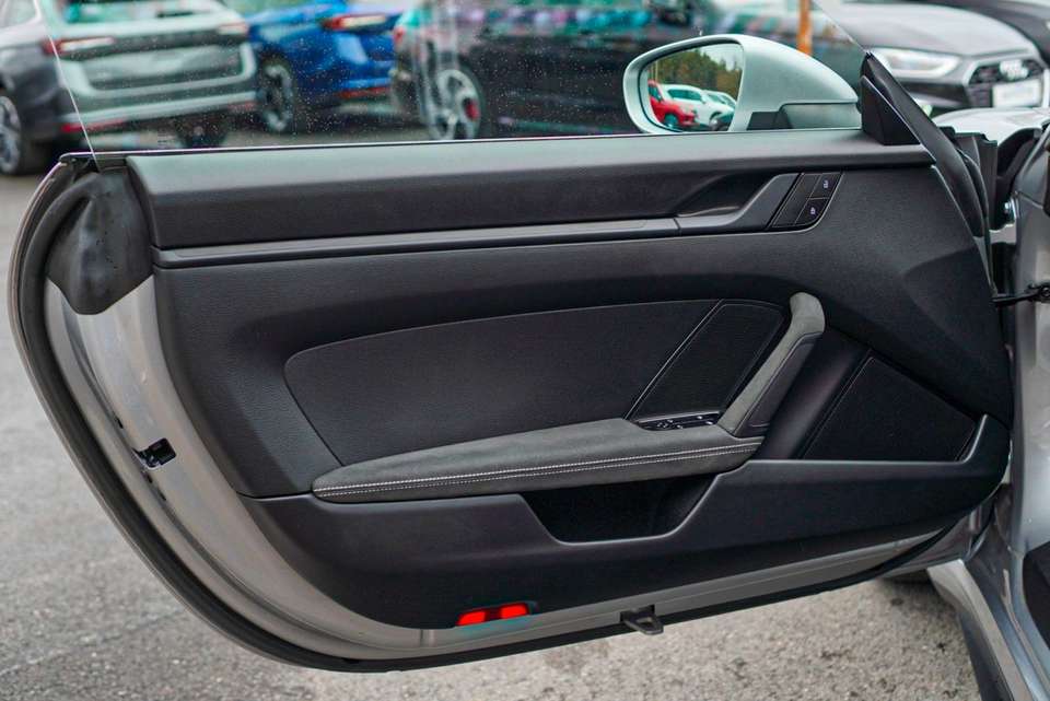 Porsche 992 - Imagem 7