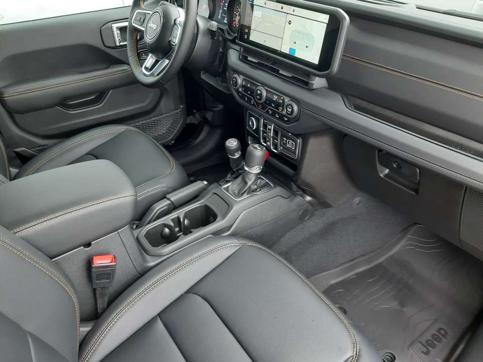 Jeep Wrangler - Imagem 9
