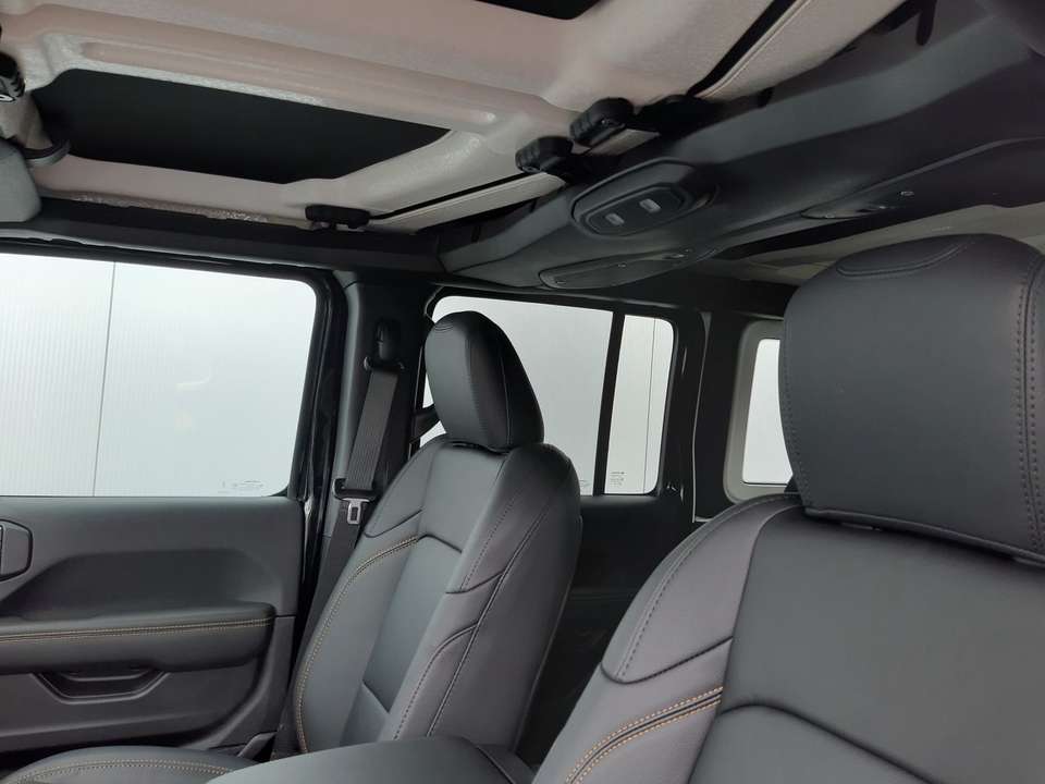 Jeep Wrangler - Imagem 10