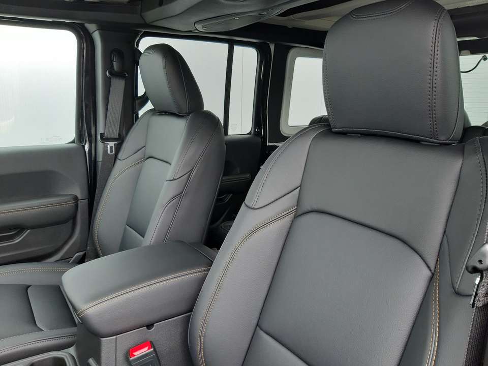Jeep Wrangler - Imagem 11