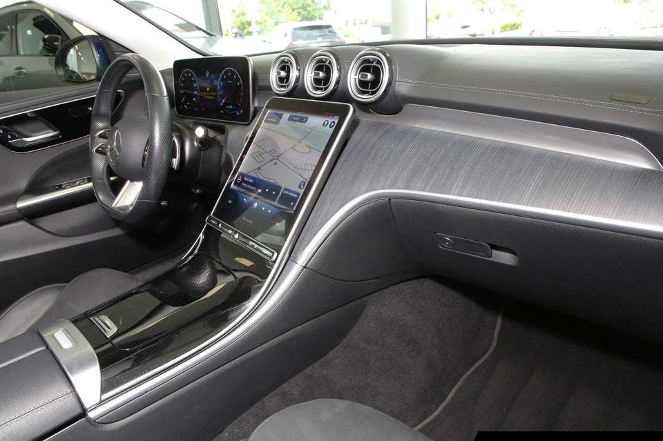 Mercedes-Benz C 200 - Imagem 7