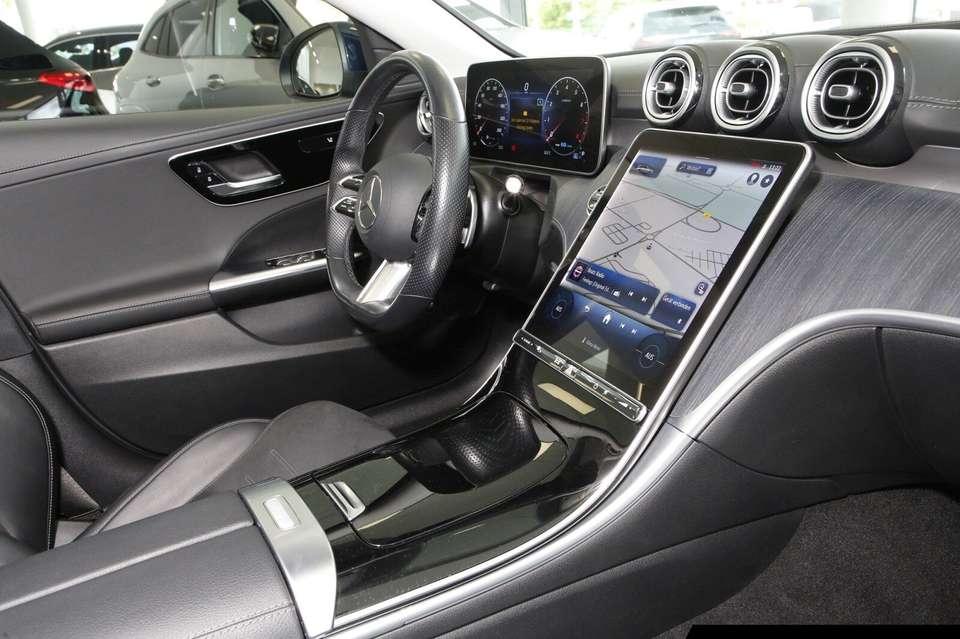 Mercedes-Benz C 200 - Imagem 8