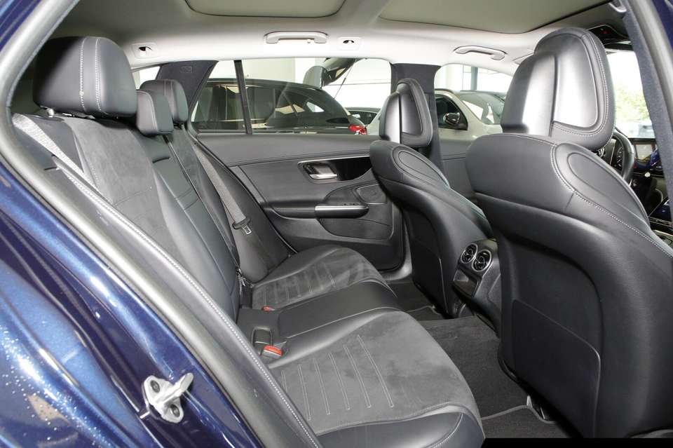Mercedes-Benz C 200 - Imagem 9
