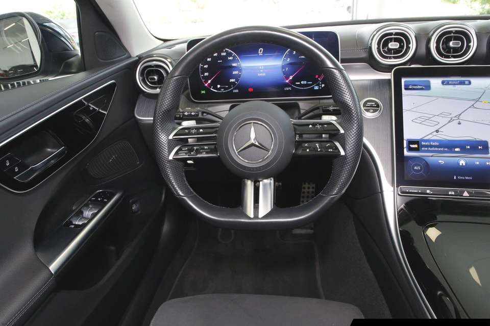 Mercedes-Benz C 200 - Imagem 12