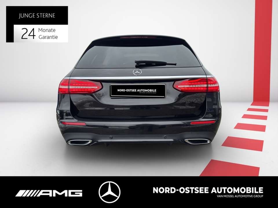 Mercedes-Benz E 400 - Imagem 5