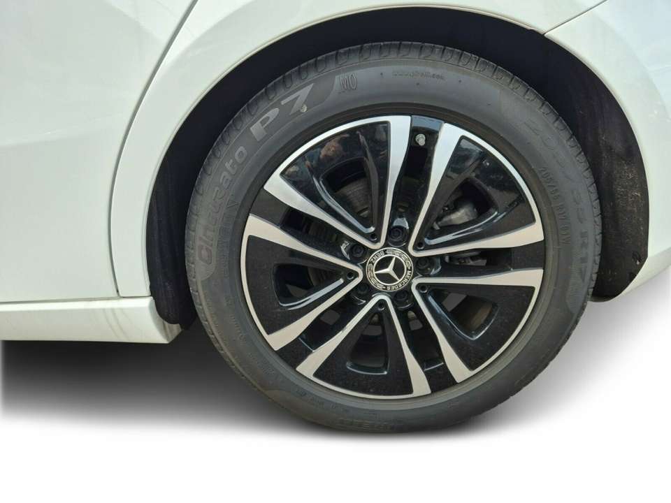Mercedes-Benz A 180 - Imagem 9