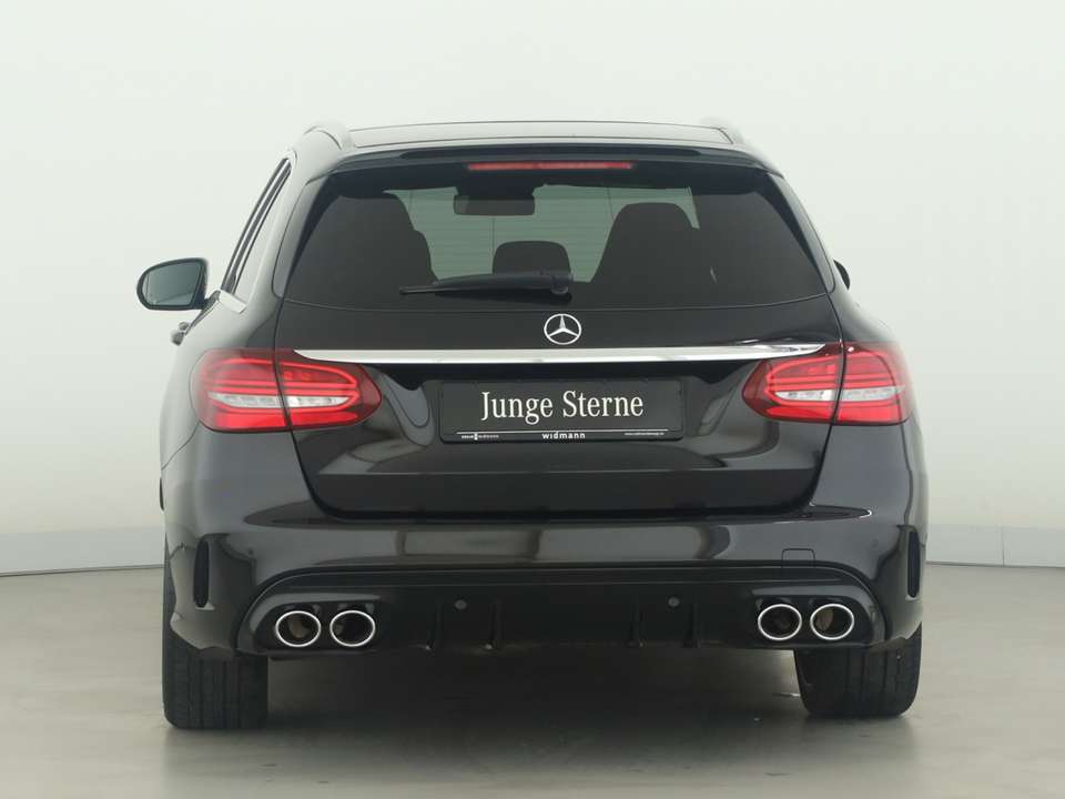Mercedes-Benz C 43 AMG - Imagem 5