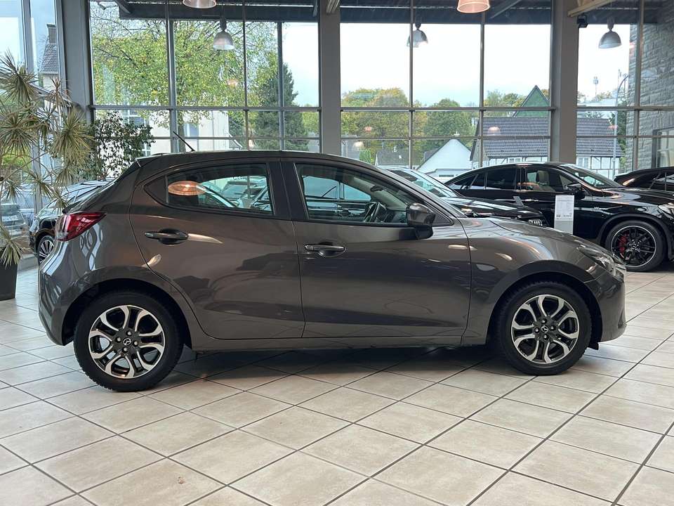 Mazda 2 - Imagem 2