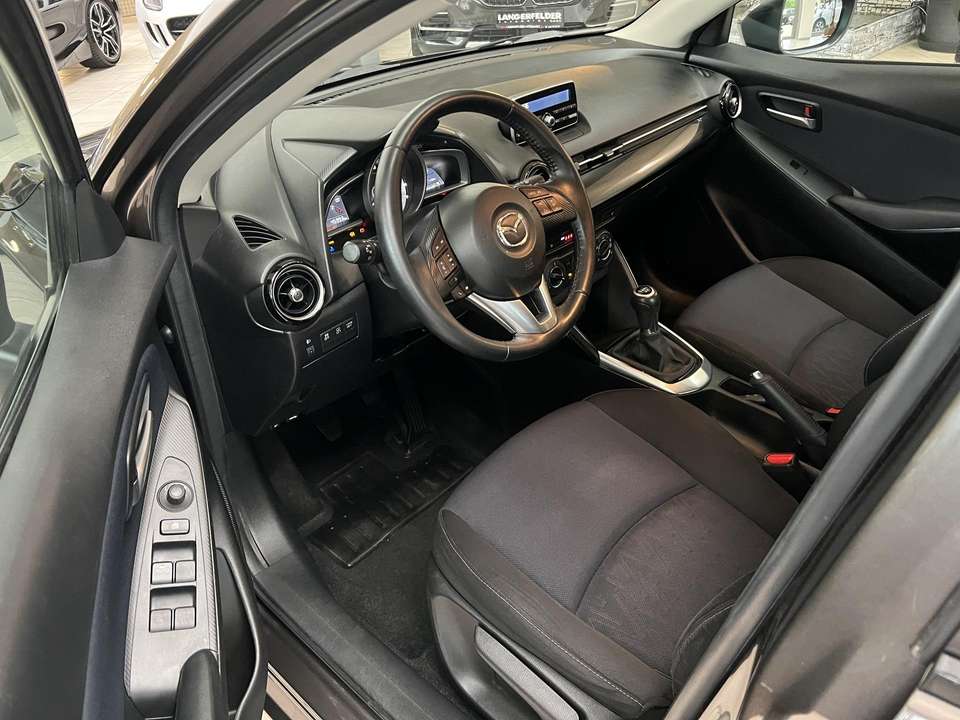 Mazda 2 - Imagem 11