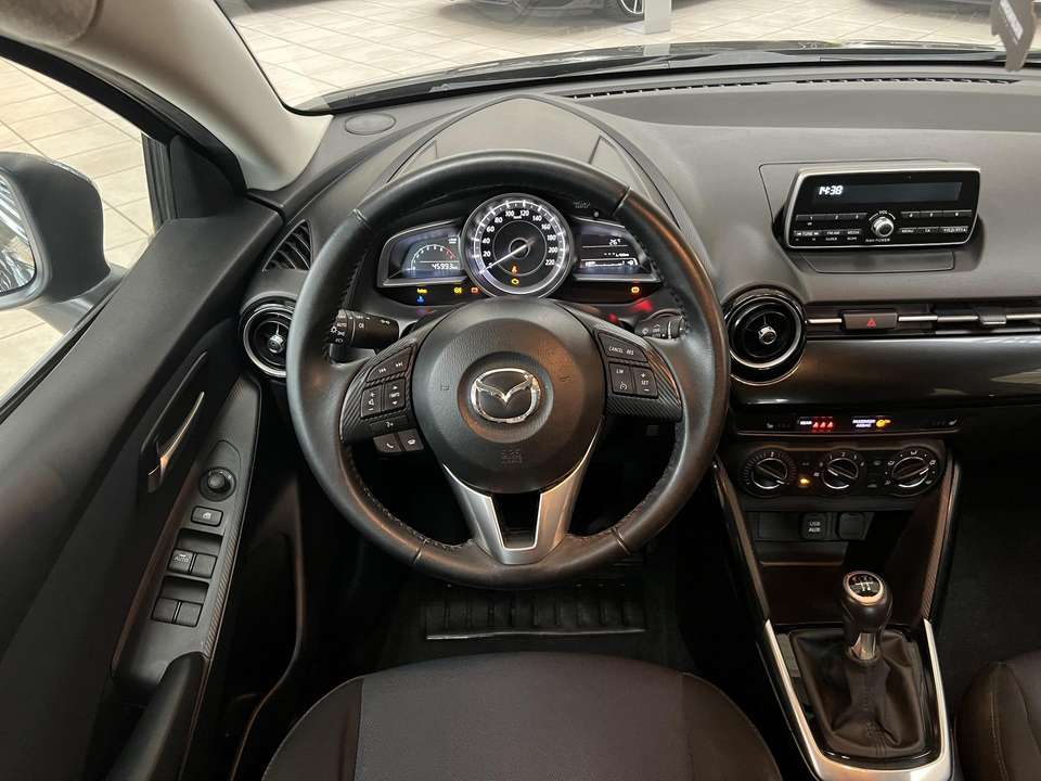 Mazda 2 - Imagem 15