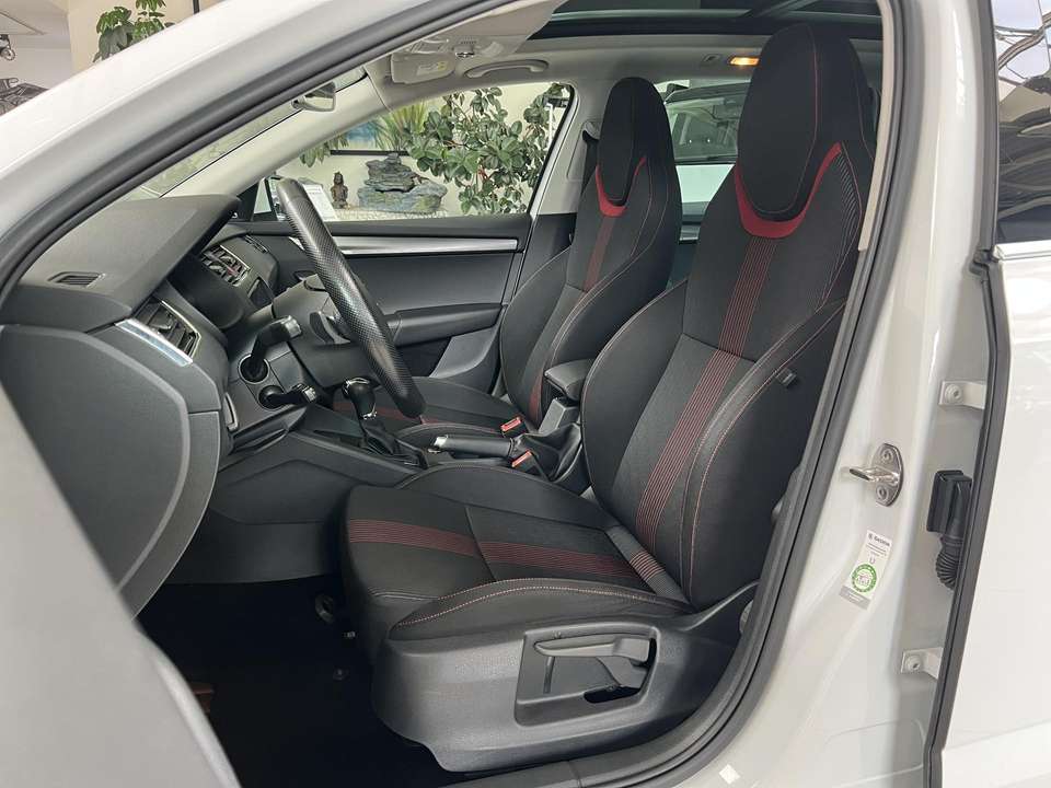 Skoda Octavia - Imagem 15