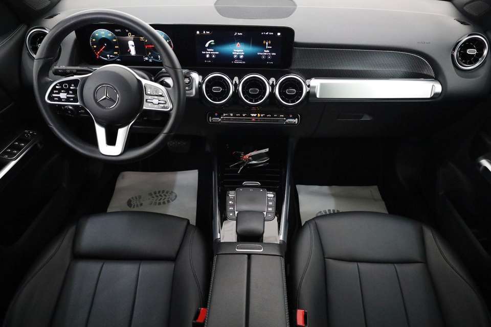 Mercedes-Benz GLB 200 - Imagem 3