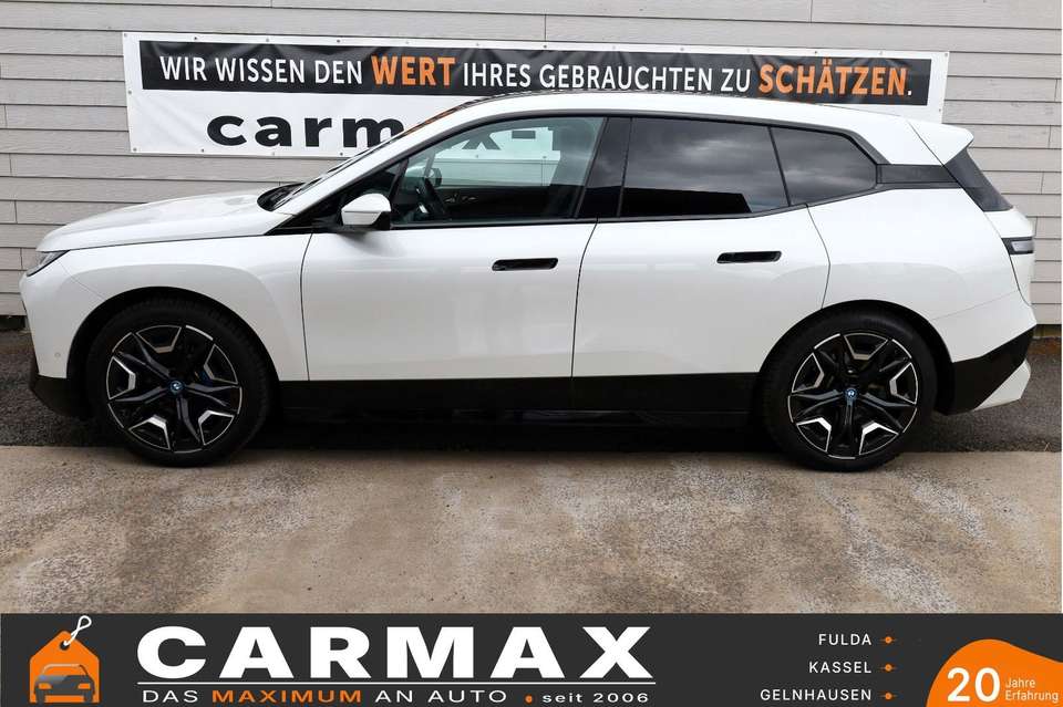 BMW iX - Imagem 13